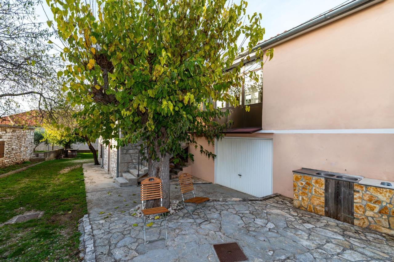 Ferienhaus Kuca Marija - Traditionelles Steinhaus Bei Zadar Debeljak Exterior foto